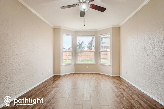 Building Photo - 3 br, 2 bath House - 6526 Palmetto Way UNIT