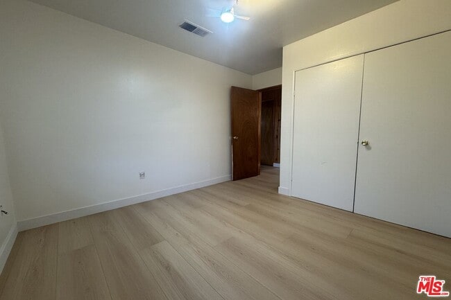 Building Photo - 2317 Maplewood Way