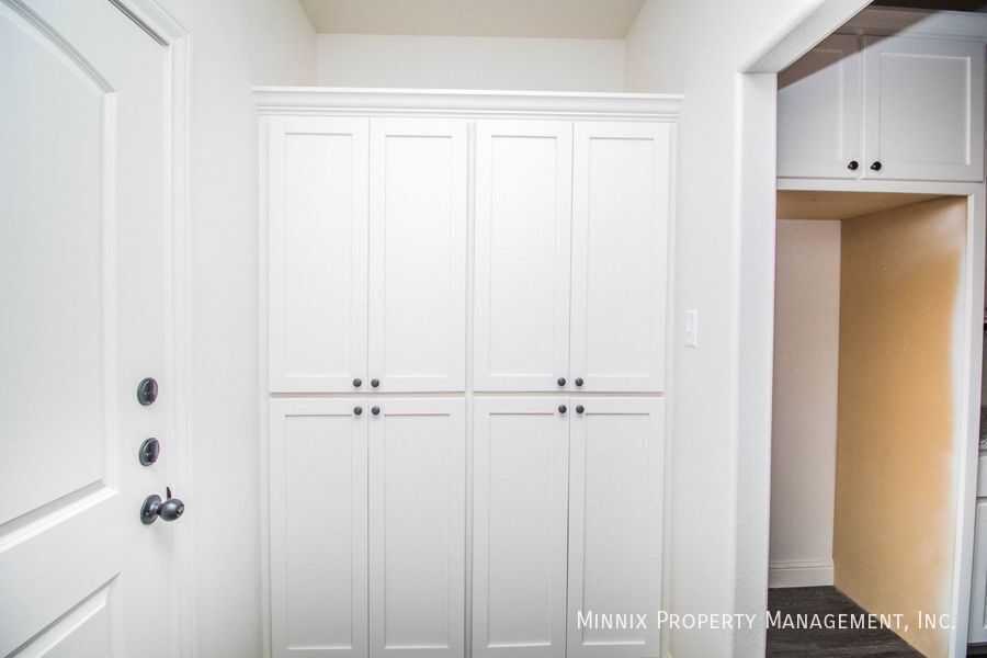 Building Photo - 2011 102nd St