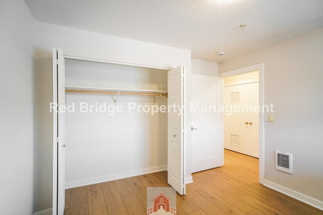 Building Photo - 15325 NW Central Dr