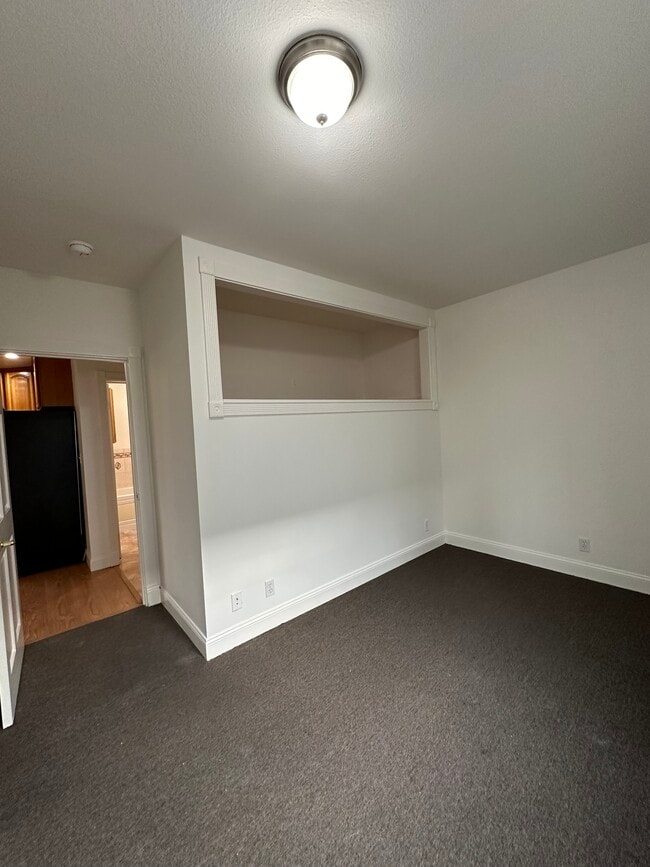 Building Photo - 123 Euclid Ave