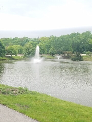 Building Photo - 5820 Oakwood Dr