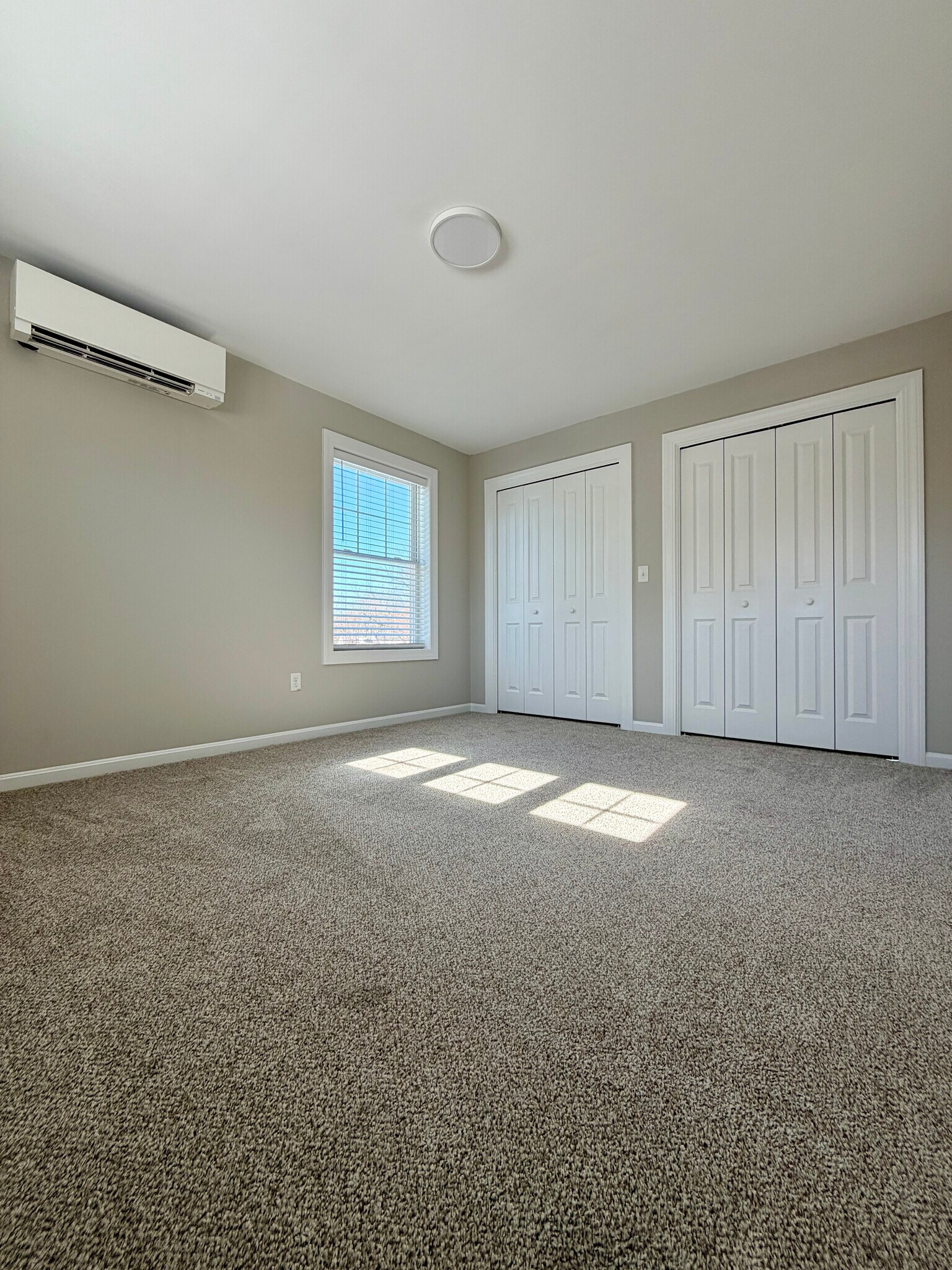 Building Photo - 50 Pleasant St