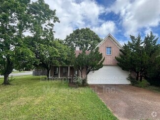 Building Photo - 8642 Pantherburn Cir N