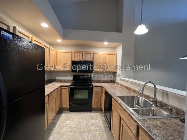 Building Photo - 5800 N Tower Dr