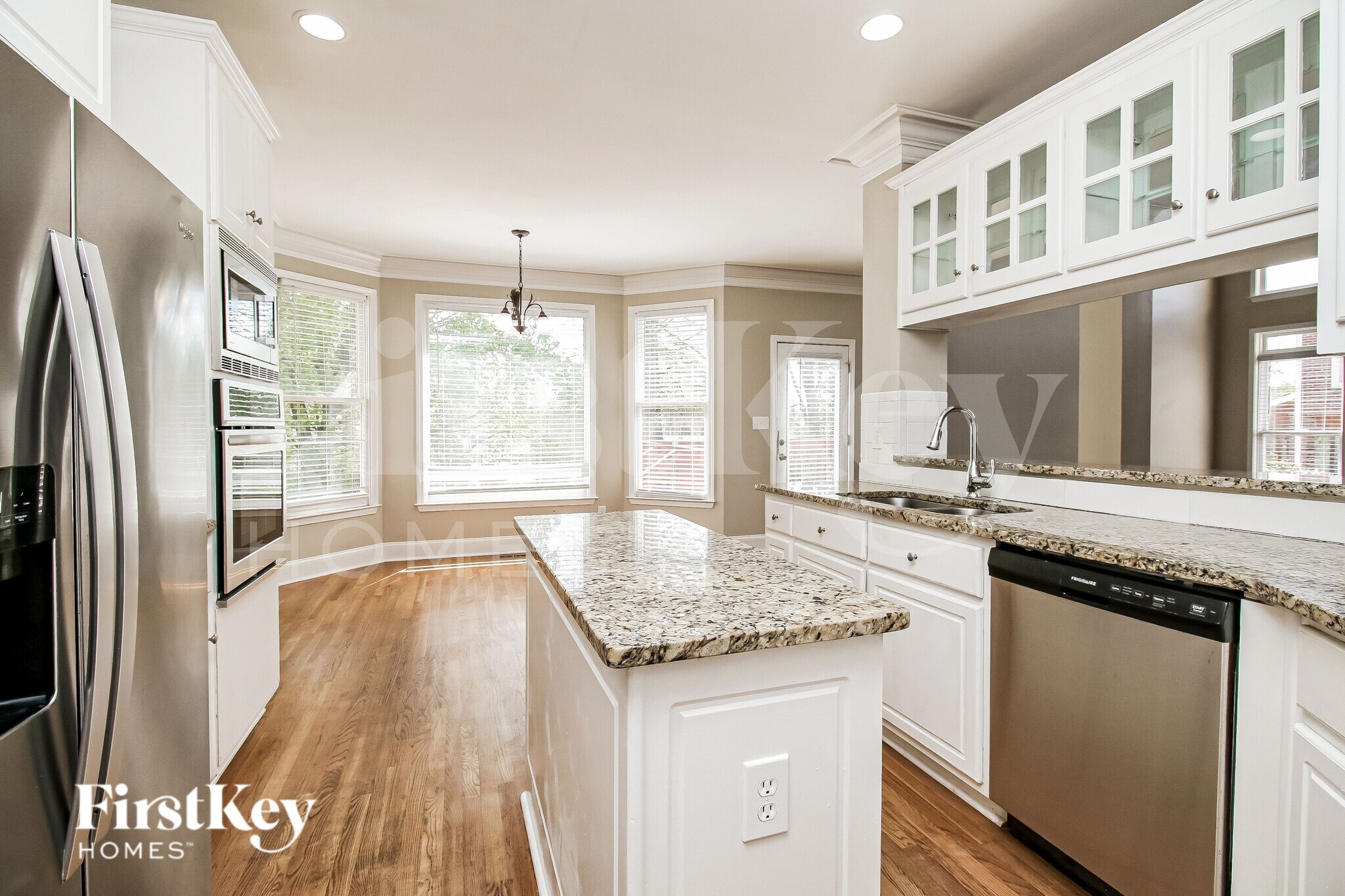 Building Photo - 4042 Brooks Mill Dr