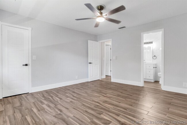 Building Photo - 10131 NW 35th St