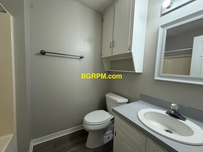 Building Photo - 3 BD. 2 BA. home in Cabot.