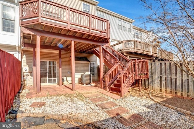 Building Photo - 43787 Virginia Manor Terrace