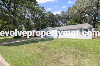 Building Photo - Charming Newly Renovated Home in East Memp...