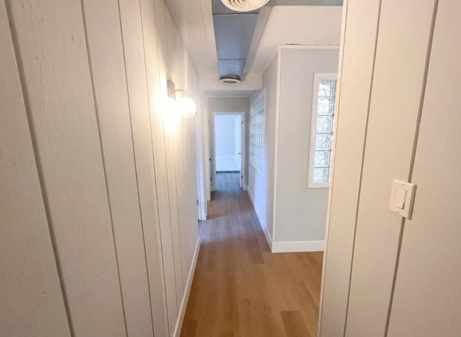 Building Photo - 2361 Oakmont Dr