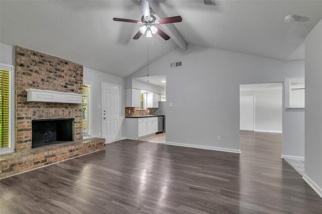 Building Photo - 12331 Flushing Meadows Dr