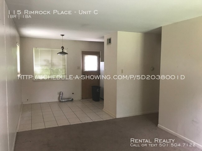 Building Photo - **** Move In Special****
