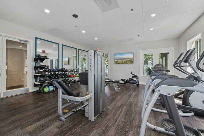 Building Photo - Waterford Place