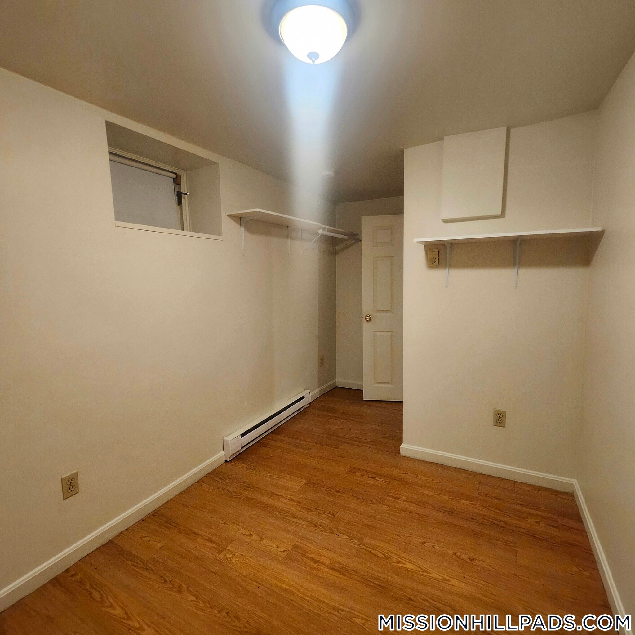 Building Photo - 2 Shepherd Ave