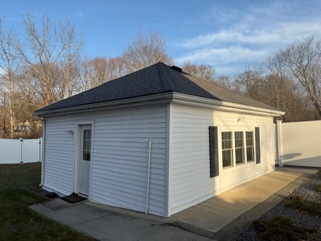 Building Photo - 68 North Ave