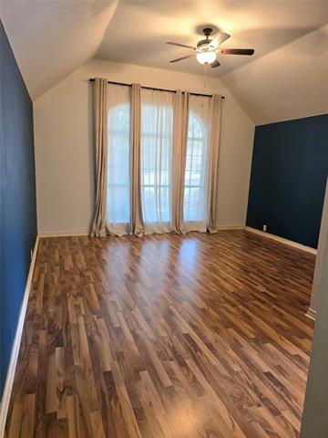 Building Photo - 207 Julian Dr