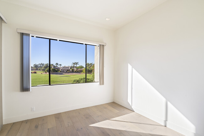 Building Photo - 7700 E Gainey Ranch Rd