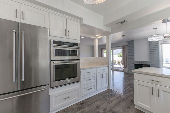 Building Photo - 738 Galaxy Heights Dr