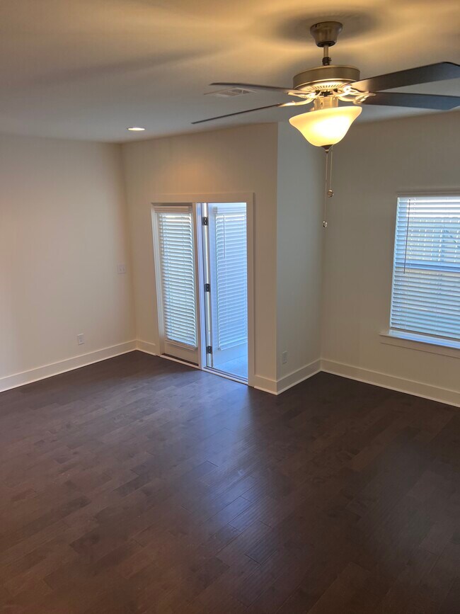 Building Photo - 6444 Scudders Dr