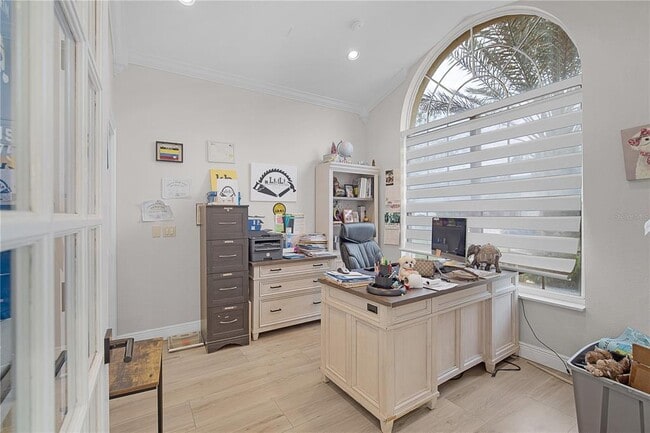 Building Photo - 1057 Island Pointe Dr