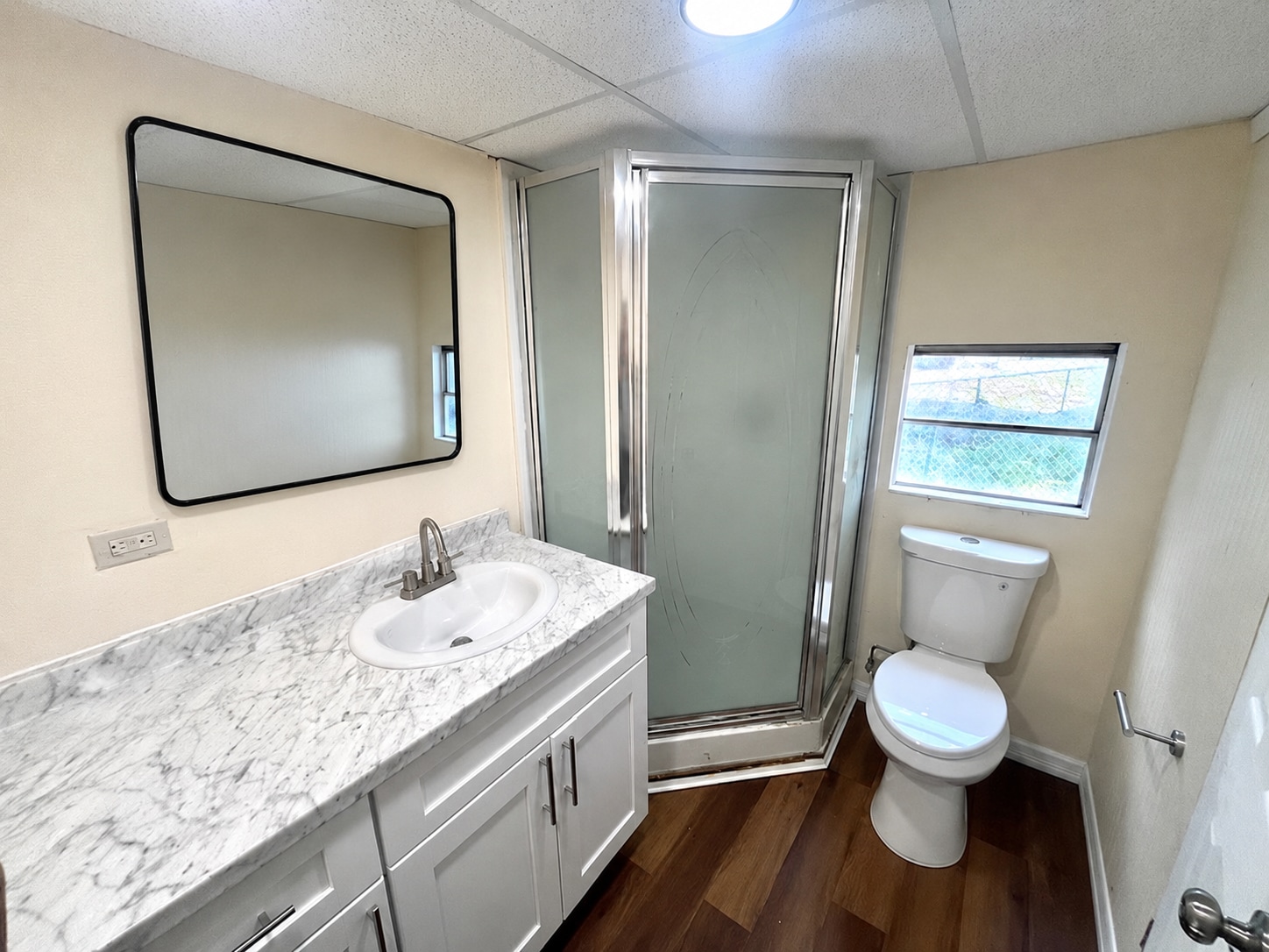 Building Photo - 137 Lantern Pl