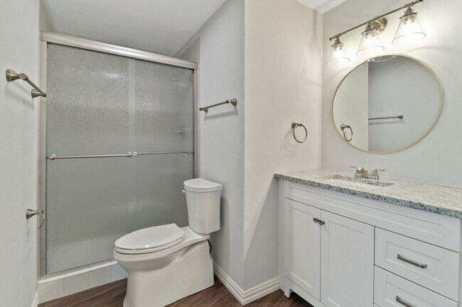 Building Photo - Completely Renovated Home Less Than 1 Mile From TCU