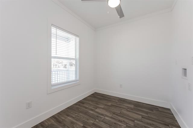 Building Photo - 1601 Daniel Dr