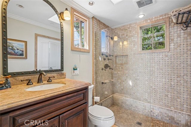 Building Photo - 325 Camden Pl