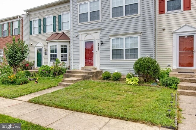 Building Photo - 3318 Hibiscus Ct