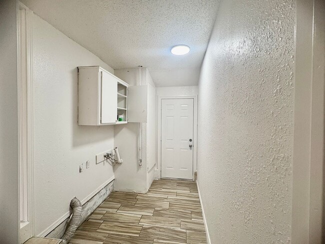 Building Photo - RENT PROMO!!Three bedroom home in S.W. OKC