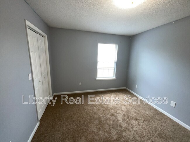 Building Photo - 215 Bridgemont Way