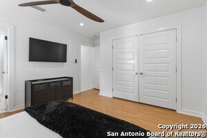 Building Photo - 107 Oak Crest