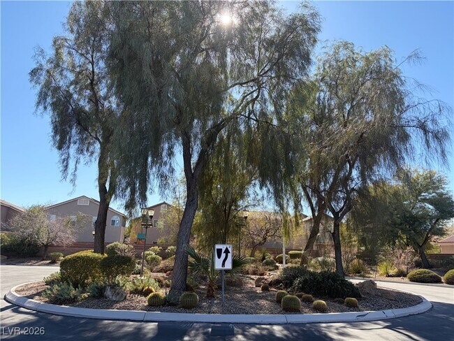 Building Photo - 2175 Low Creek Ct