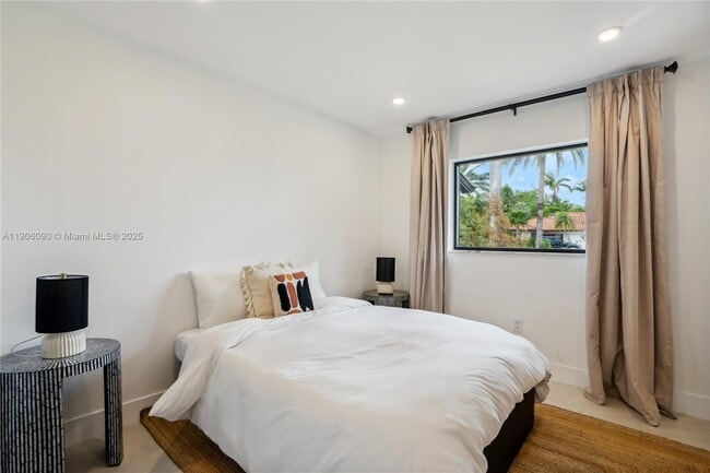 Building Photo - 9600 SW 147th St