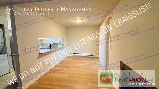 Building Photo - 2824 D Pl SE