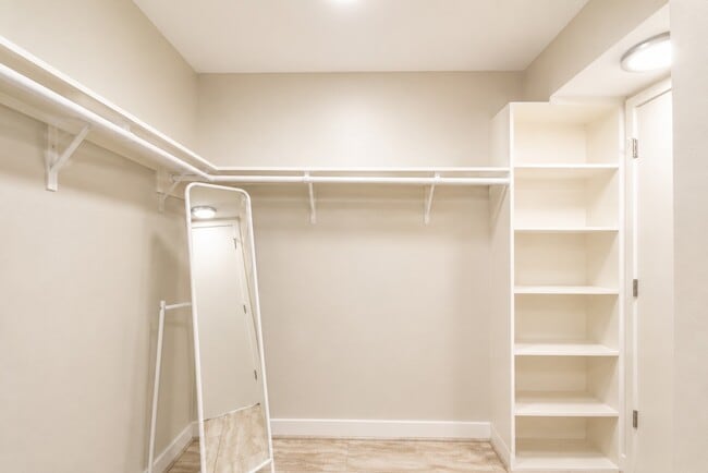 Building Photo - 15 Mallard Glen Pl