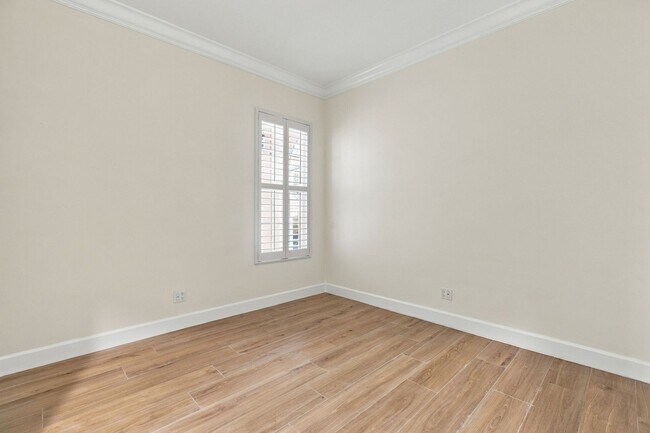 Building Photo - 3440 Donoso Ct