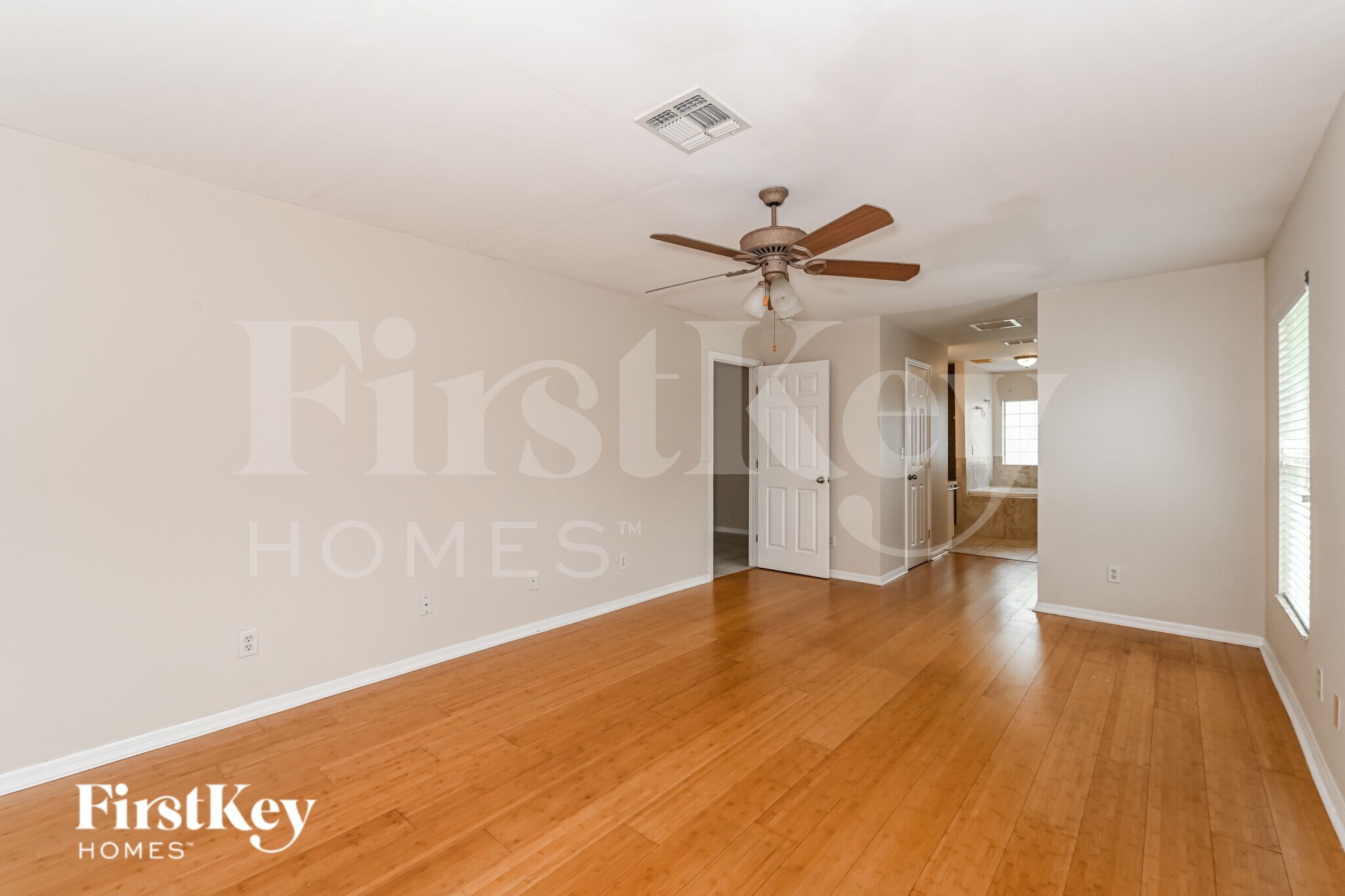 Building Photo - 2018 SW 31st Terrace