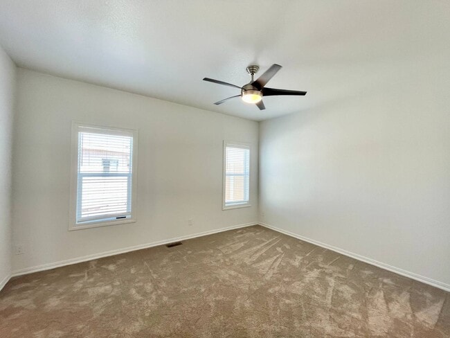 Building Photo - 34 Elm Via