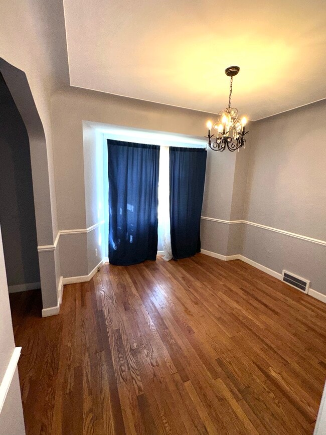 Building Photo - 20109 Stotter St