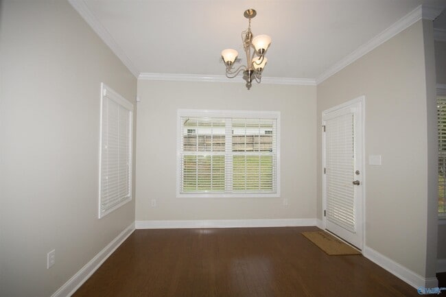Building Photo - 106 Back Creek Cir NW