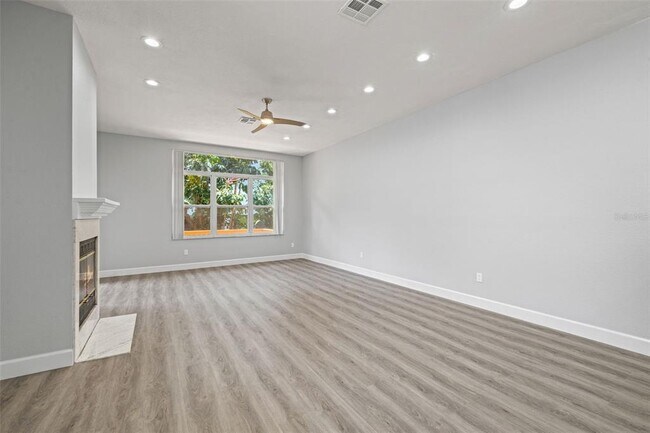 Building Photo - 487 Pinellas Bayway S
