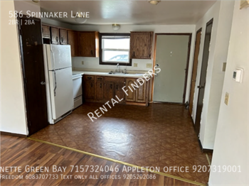 Primary Photo - 586 Spinnaker Ln