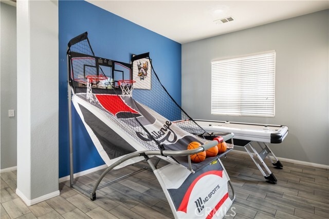 Building Photo - 13581 Mountain Top Dr