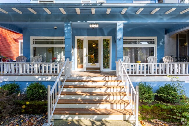 Entrance - 2155 NW Everett St