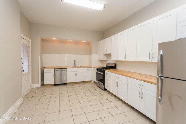 Building Photo - 1412 S 2nd St