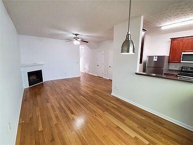 Primary Photo - 1407 Morningside Park Dr
