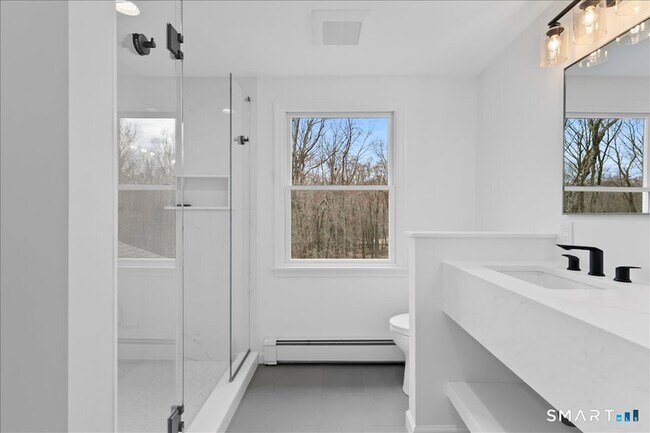Building Photo - 116 Scarlet Oak Dr