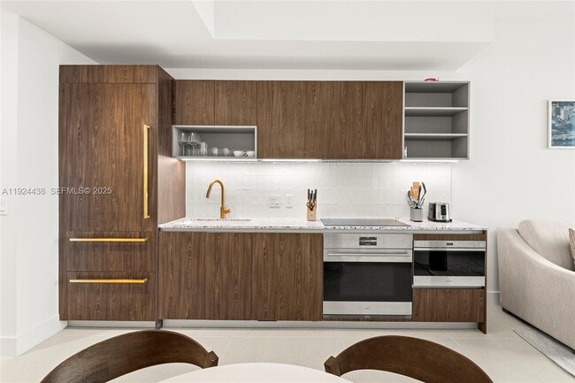 Building Photo - 159 NE 6th St